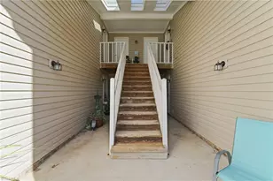 2229 New Garden Rd, Greensboro, NC 27410 - Photo 24