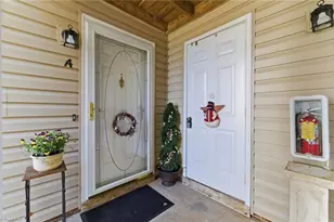 2229 New Garden Rd, Greensboro, NC 27410 - Photo 4