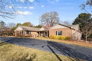 3101 Buena Vista Rd, Winston-Salem, NC 27106 - Photo 4