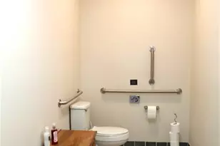 906 S Main St, Burlington, NC 27215 - Photo 12