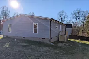 2005 Sam Gwynn Ct, Burlington, NC 27217 - Photo 10