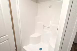 2005 Sam Gwynn Ct, Burlington, NC 27217 - Photo 26