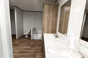 2005 Sam Gwynn Ct, Burlington, NC 27217 - Photo 28