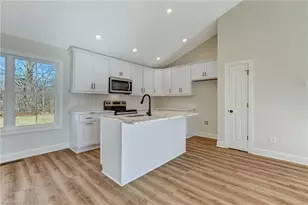 527 Grooms Rd, Reidsville, NC 27320 - Photo 12