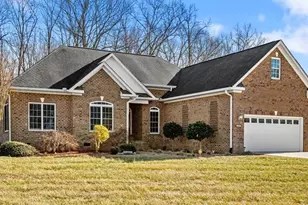 737 Sandy Cross Rd, Reidsville, NC 27320 - Photo 2