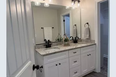 164 Holland Lane, Thomasville, NC 27360 - Photo 12