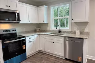 164 Holland Ln, Thomasville, NC 27360 - Photo 8