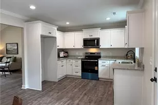 164 Holland Ln, Thomasville, NC 27360 - Photo 6