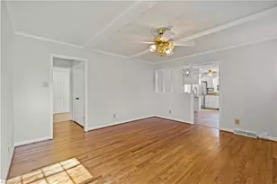 2227 Meloine Ln, Greensboro, NC 27407 - Photo 20