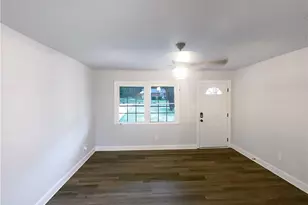 4043 Larkspur Pl, Winston-Salem, NC 27105 - Photo 6