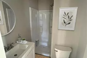 406 Fisher Ferry St, Thomasville, NC 27360 - Photo 4