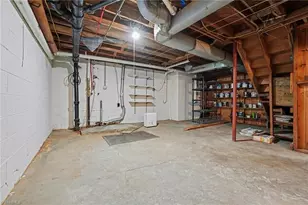 2229 Cherokee Ln, Winston-Salem, NC 27103 - Photo 22