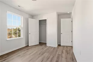 854 W 12th St, Winston-Salem, NC 27105 - Photo 22