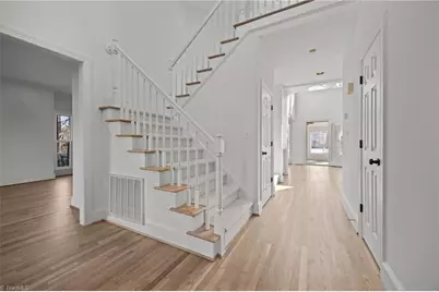 5305 Coveview Court, Greensboro, NC 27407 - Photo 8