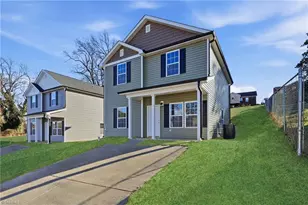 858 W 12th St, Winston-Salem, NC 27105 - Photo 2