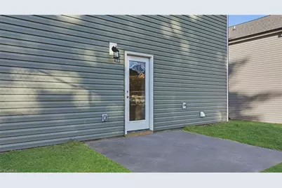 858 W 12th Street, Winston-Salem, NC 27105 - Photo 28