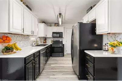 107 Cottonwood Lane, Summerfield, NC 27358 - Photo 16