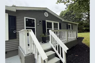 914-A Nc Highway 62 E, Pleasant Garden, NC 27313 - Photo 2