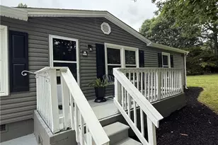 914-A Nc Hwy 62 E, Pleasant Garden, NC 27313 - Photo 2