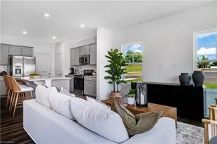 463 Fran Dr, Haw River, NC 27258 - Photo 2