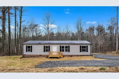 2113 Green Haven Court, Morganton, NC 28655 - Photo 2