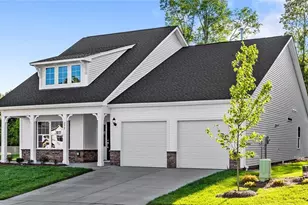 292 Morning Star Dr, Advance, NC 27006 - Photo 2