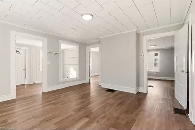 408 Seaman Street, Winston-Salem, NC 27103 - Photo 6