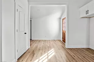 200 Salem St, Thomasville, NC 27360 - Photo 12