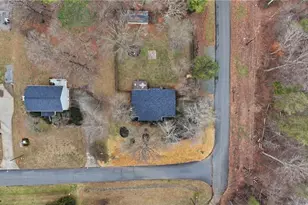 896 Oakhaven Forest Dr, Winston-Salem, NC 27105 - Photo 42