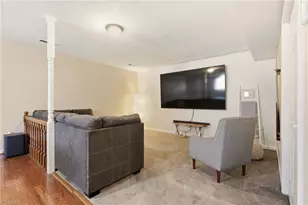 896 Oakhaven Forest Dr, Winston-Salem, NC 27105 - Photo 12