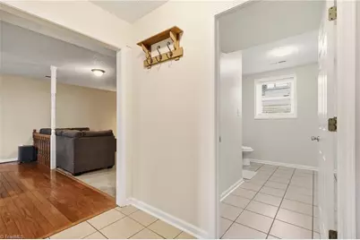 896 Oakhaven Forest Drive, Winston-Salem, NC 27105 - Photo 8