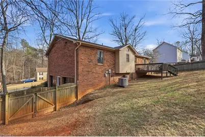 896 Oakhaven Forest Drive, Winston-Salem, NC 27105 - Photo 36