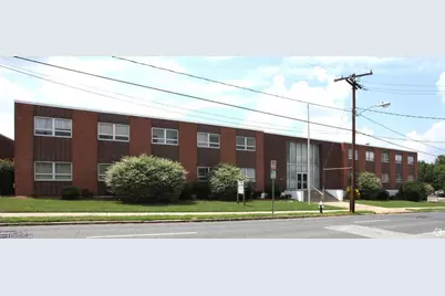 415 Edgeworth Street, Greensboro, NC 27401 - Photo 2