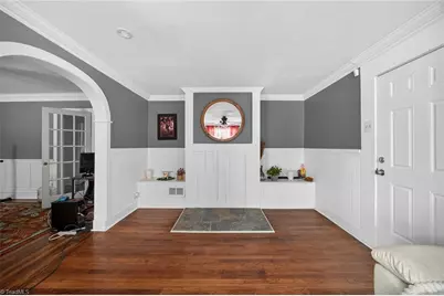 2924 Monterey Street, Greensboro, NC 27406 - Photo 8