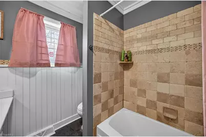 2924 Monterey Street, Greensboro, NC 27406 - Photo 18