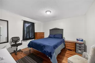 2924 Monterey St, Greensboro, NC 27406 - Photo 16