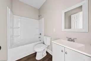 105 Charles St, Thomasville, NC 27360 - Photo 18