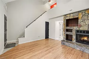 574 Brookside Ct, Kernersville, NC 27284 - Photo 6