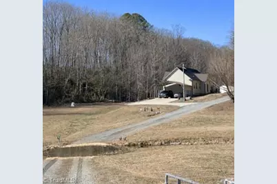 1235 Mountain Road, Walnut Cove, NC 27052 - Photo 26