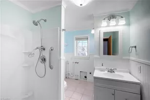 5021 Selena St, Winston-Salem, NC 27106 - Photo 8