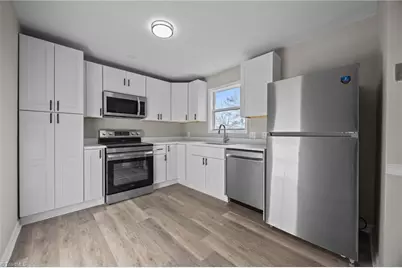 3510 Cedartree Terrace, Winston-Salem, NC 27127 - Photo 10