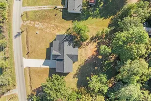 1915 Lambert Rd, Graham, NC 27253 - Photo 4