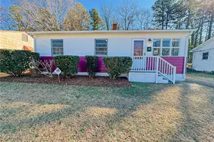 1012 Meadowbrook Blvd, High Point, NC 27260 - Photo 18