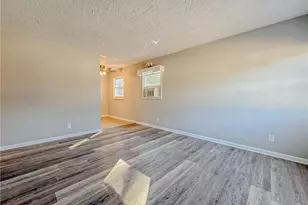 1012 Meadowbrook Blvd, High Point, NC 27260 - Photo 4