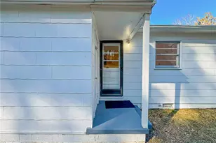 1012 Meadowbrook Blvd, High Point, NC 27260 - Photo 12