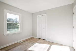 3003 E Wendover Ave, Greensboro, NC 27405 - Photo 6