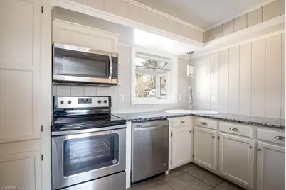 2033 Truelove Lane, Winston-Salem, NC 27127 - Photo 6