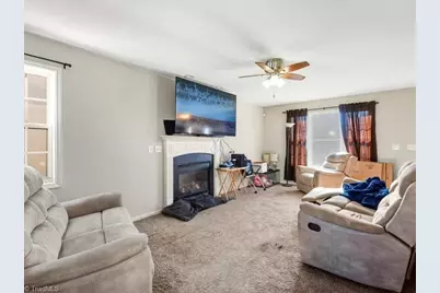 4720 Valley Stream Drive, Raleigh, NC 27616 - Photo 8