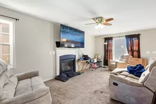 4720 Valley Stream Dr, Raleigh, NC 27616 - Photo 8