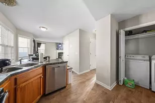 4720 Valley Stream Dr, Raleigh, NC 27616 - Photo 14